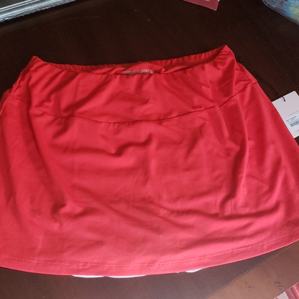 TAIL brand Skort BNWT size L